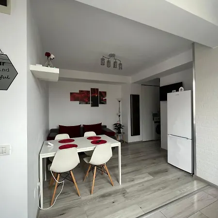 Apartament Porto Torres Cherry-Red Апартаменты